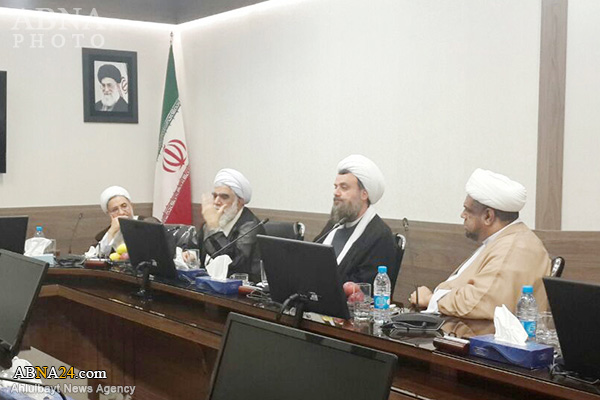 رایزنی های هیأت بلندپایه مجمع جهانی اهل بیت(ع) درباره بحرین/ مراجع تقلید: به تکلیف شرعی خود عمل خواهیم کرد