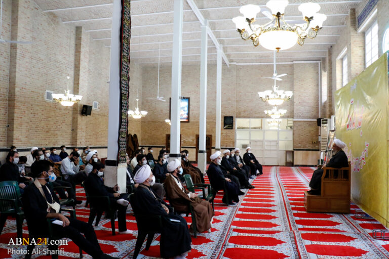 Photos: Ceremony of beginning of academic year of Majd Al Dawla seminary with presence of Ayatollah Ramazani