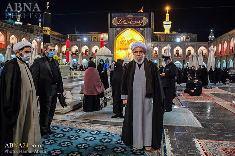 Photos: Ayatollah Ramazani attends at Imam Reza (AS) Holy Shrine