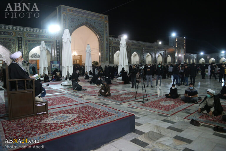 Photos: Ayatollah Ramazani delivers speech at Imam Reza holy shrine