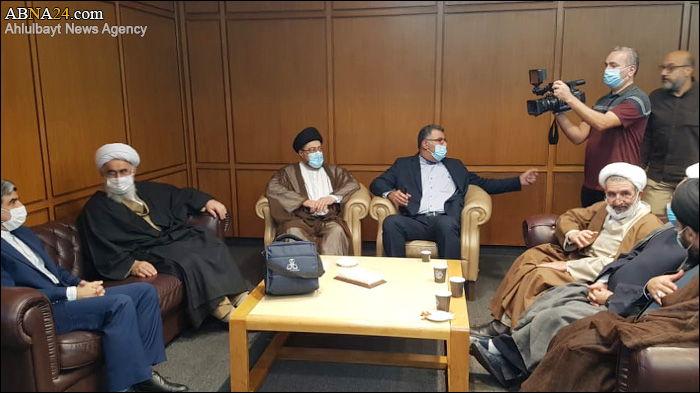 Photos: Secretary-General of AhlulBayt (a.s.) World Assembly welcomed at Beirut Airport