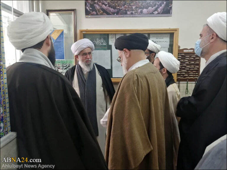 عکس خبری/ بازدید آیت الله رمضانی از موسسه آینده روشن