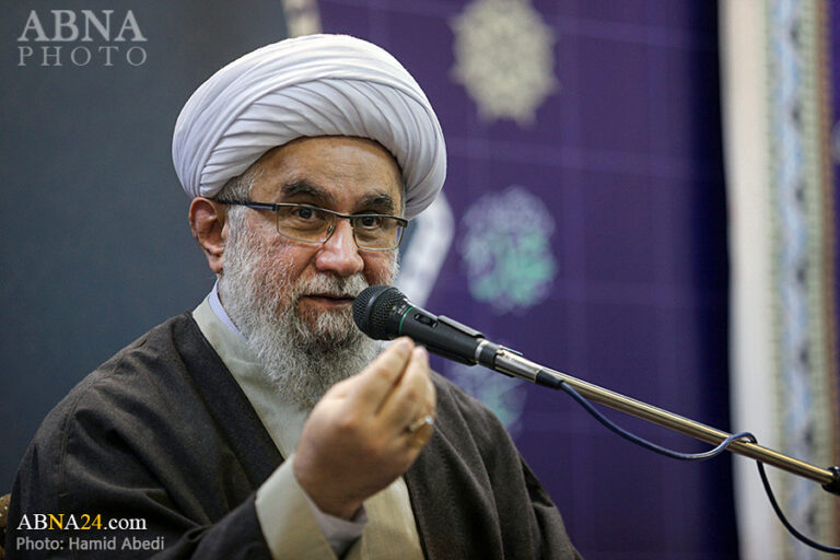 Haj Taqi Ansarian rendered many services to publishing Shiite works: Ayatollah Ramazani