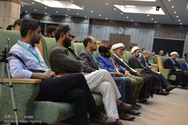 Photos: Conference “Imam Khomeini’s Ethical Thought” held in the presence of Ayatollah Ramazani