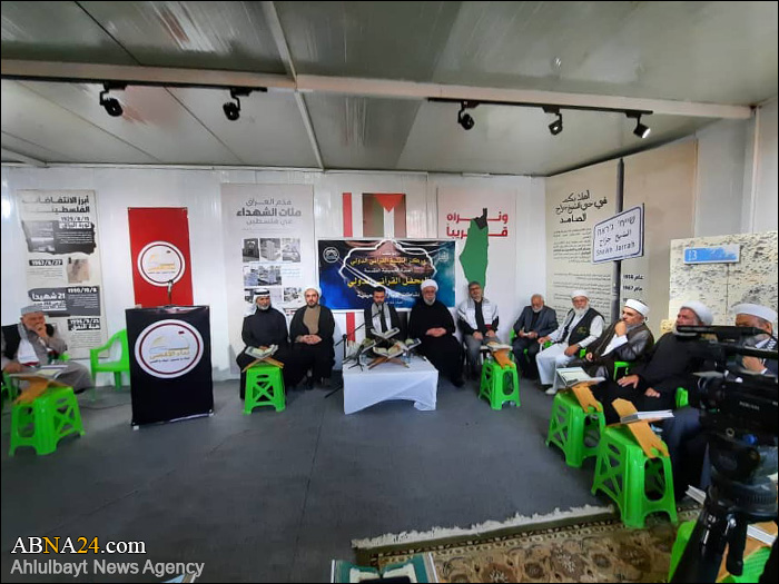 با حضور آیت الله «رضا رمضانی» دبیرکل مجمع جهانی اهل بیت(ع) و علمای شیعه و سنی، محفل قرآنی در موکب نداءالاقصی برگزار شد.
