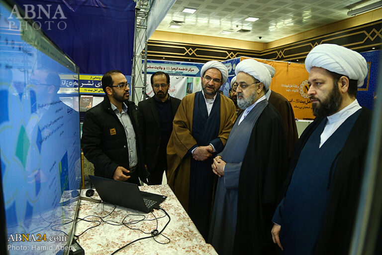 گزارش تصویری/ بازدید دبیرکل مجمع جهانی تقریب مذاهب اسلامی از نمایشگاه انوار هدایت