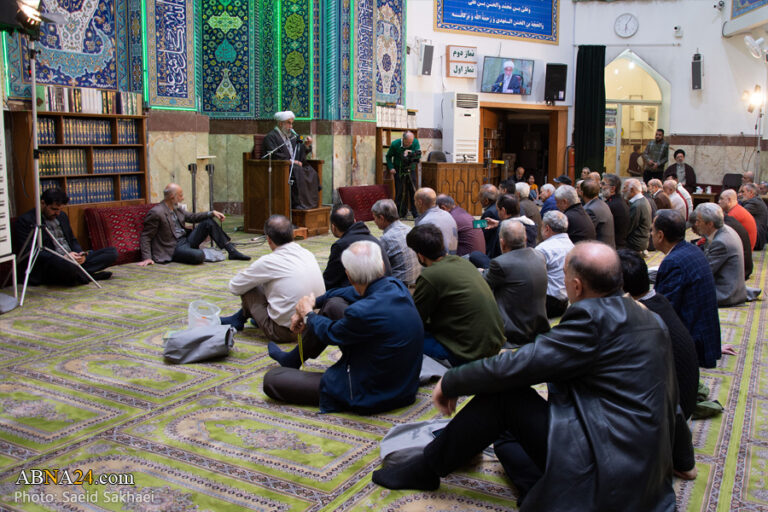 گزارش تصویری | جشن ولادت حضرت زینب(س) با حضور آیت الله رمضانی در مسجد النبی(ص)
