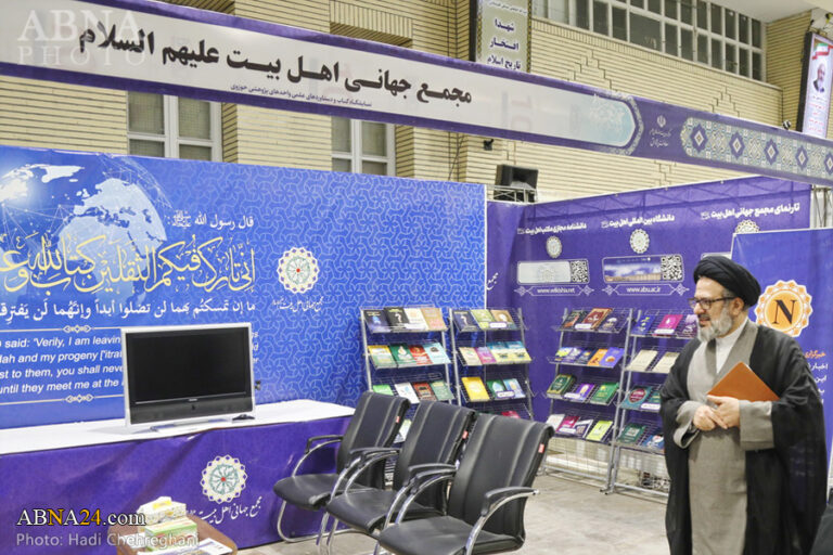 گزارش تصویری | غرفه انتشارات مجمع جهانی اهل بیت(ع) در روز دوم نمایشگاه مشکات