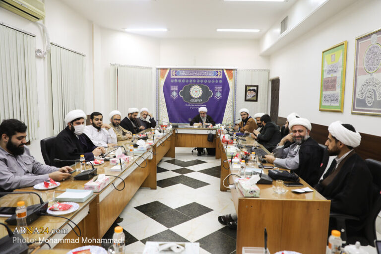 Photos: Members of “Menar” Seminary Council meet Ayatollah Ramazani