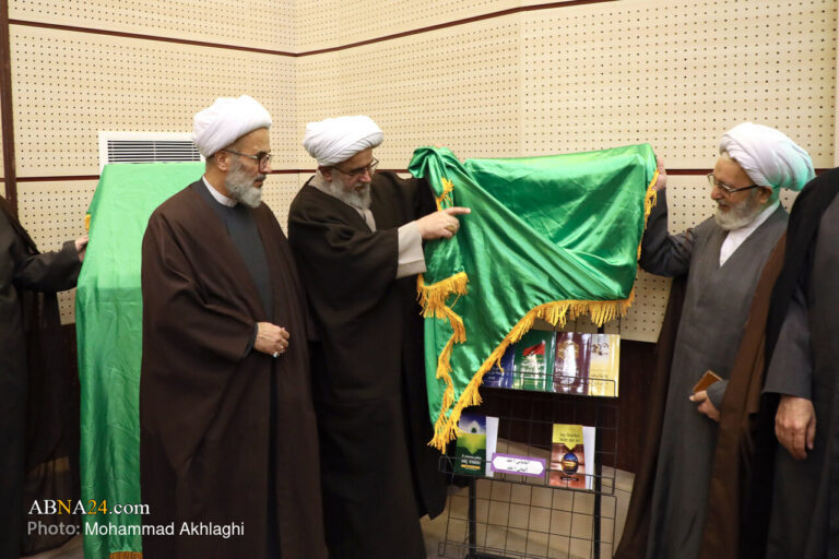 Photos (2): Unveiling of 50 Research Works by AhlulBayt World Assembly on Lifestyle, Shia Status Studies, Translation