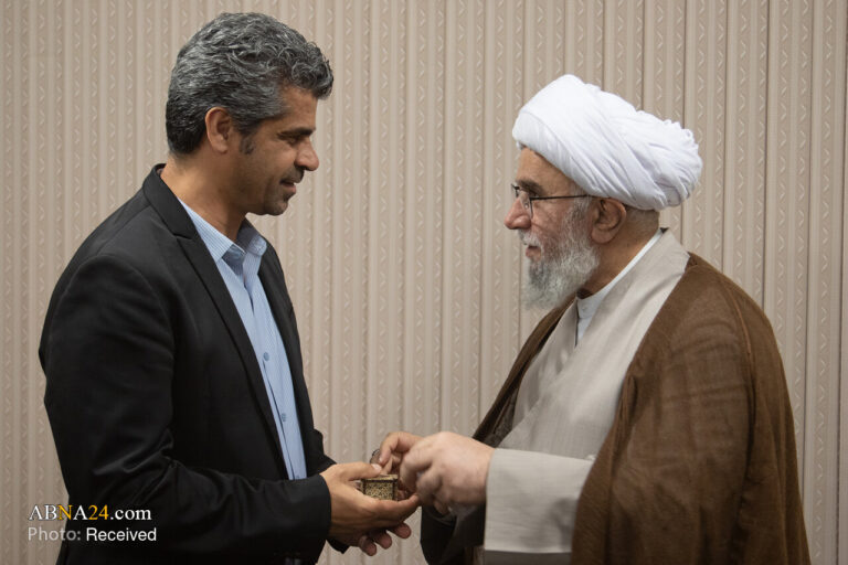 دیدار رئیس فدراسیون تکواندو با دبیرکل مجمع جهانی اهل‌بیت(ع)