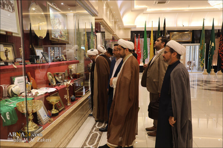 Photos: “WikiShia” managers, researchers visit Imam Ali Museum in Qom