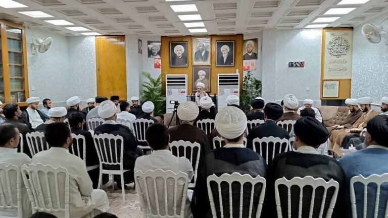 Photos: Memorial ceremony of late Hujjat al-Islam Naqdeh Dozan held in Najaf
