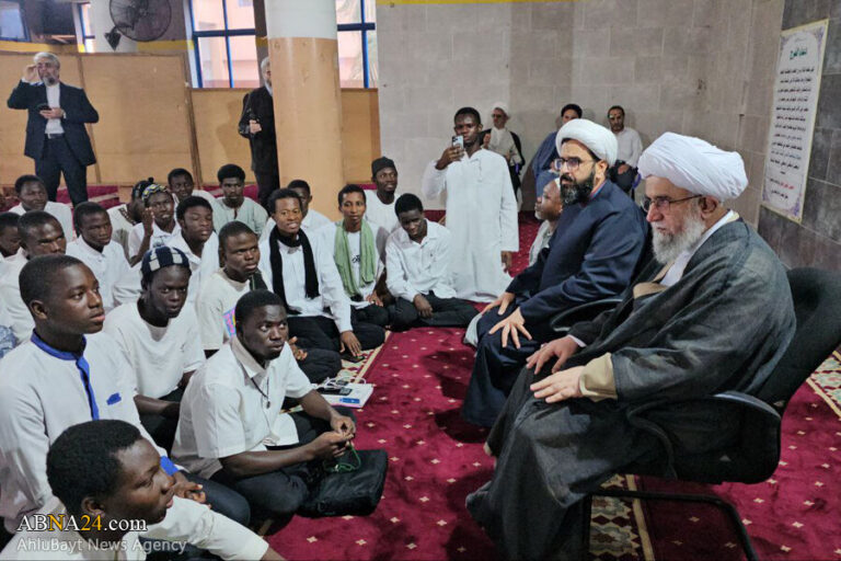 Photos: Ghanaian youth meet with Secretary General of AhlulBayt World Assembly