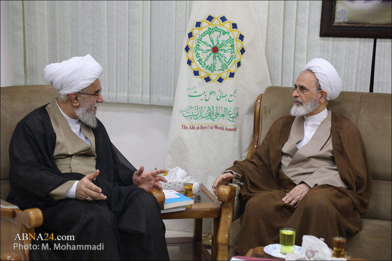 عکس خبری | دیدار آیت‌الله اعرافی با دبیرکل مجمع جهانی اهل‌بیت(ع)