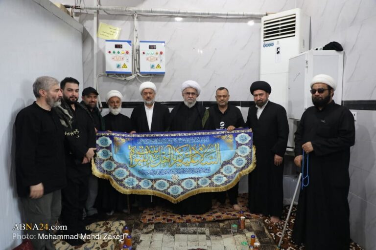 Photos: Ayatollah Ramazani Visits Mawkib and Hussainiya of Kuwaiti Pilgrims at Pole 799 on Najaf-Karbala Route