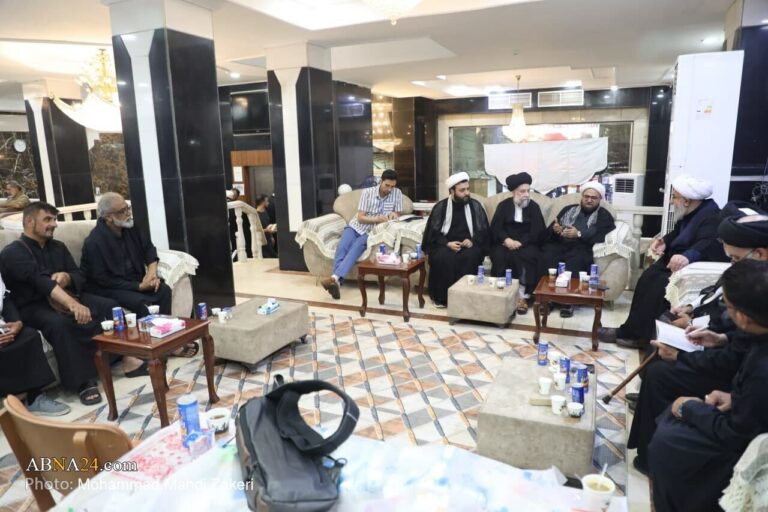 Photos: Meeting of Scholars and Elites from Various Countries with Ayatollah Ramazani in Holy Karbala – Part 2