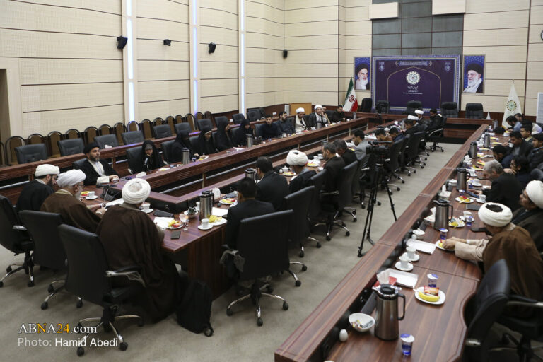 Photos: Members of the Indonesian, Thai, Malaysian Seminary Students Associations meets Secretary General of AhlulBayt World Assembly