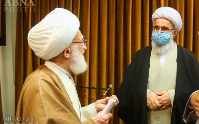 Photos: Grand Ayatollah Nouri Hamedani accepted Ayatollah Ramazani
