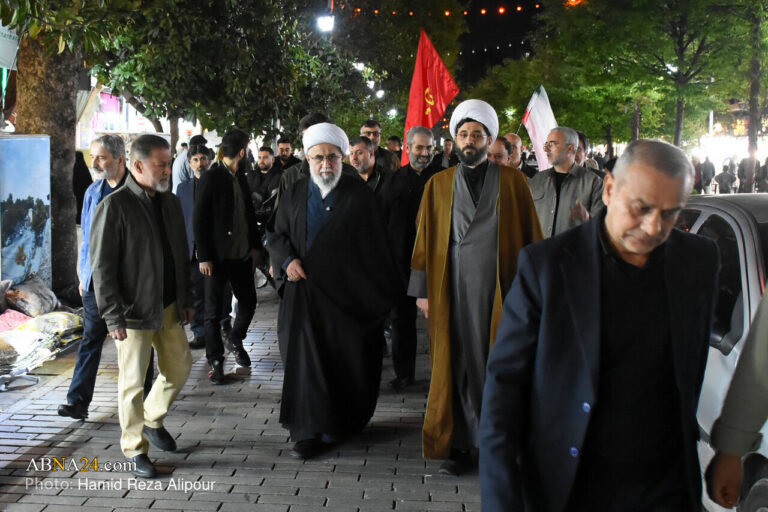 Photos: Ayatollah Ramazani Attends Night Gathering of Rasht People