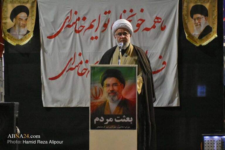 اجتماع شبانه مردم کوچصفهان با سخنرانی آیت‌الله رمضانی