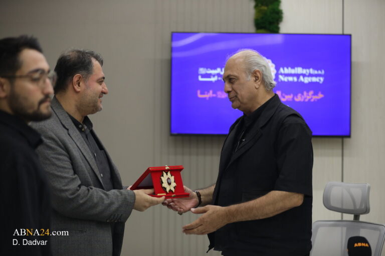 Photos: Iranian Actor Bahman Dan visits ABNA News Agency