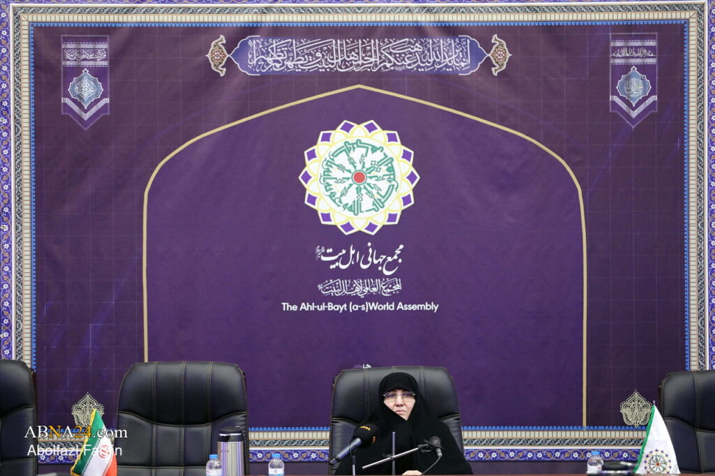 Photos: Seminar “Lady of Resistance; Architect of Culture and Identity” held in Qom