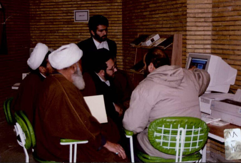 بازدید از مرکز کامپیوتری نور